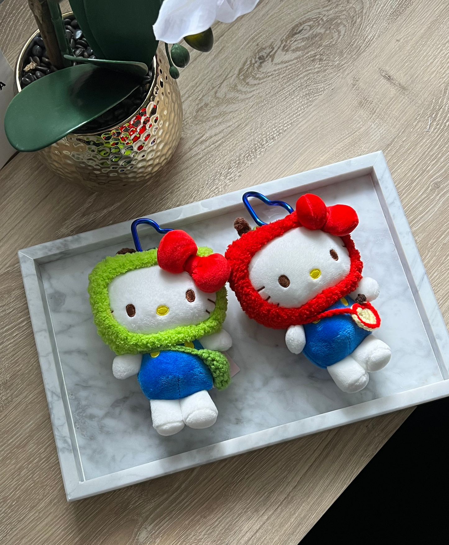 Apple Heads Hk Charms