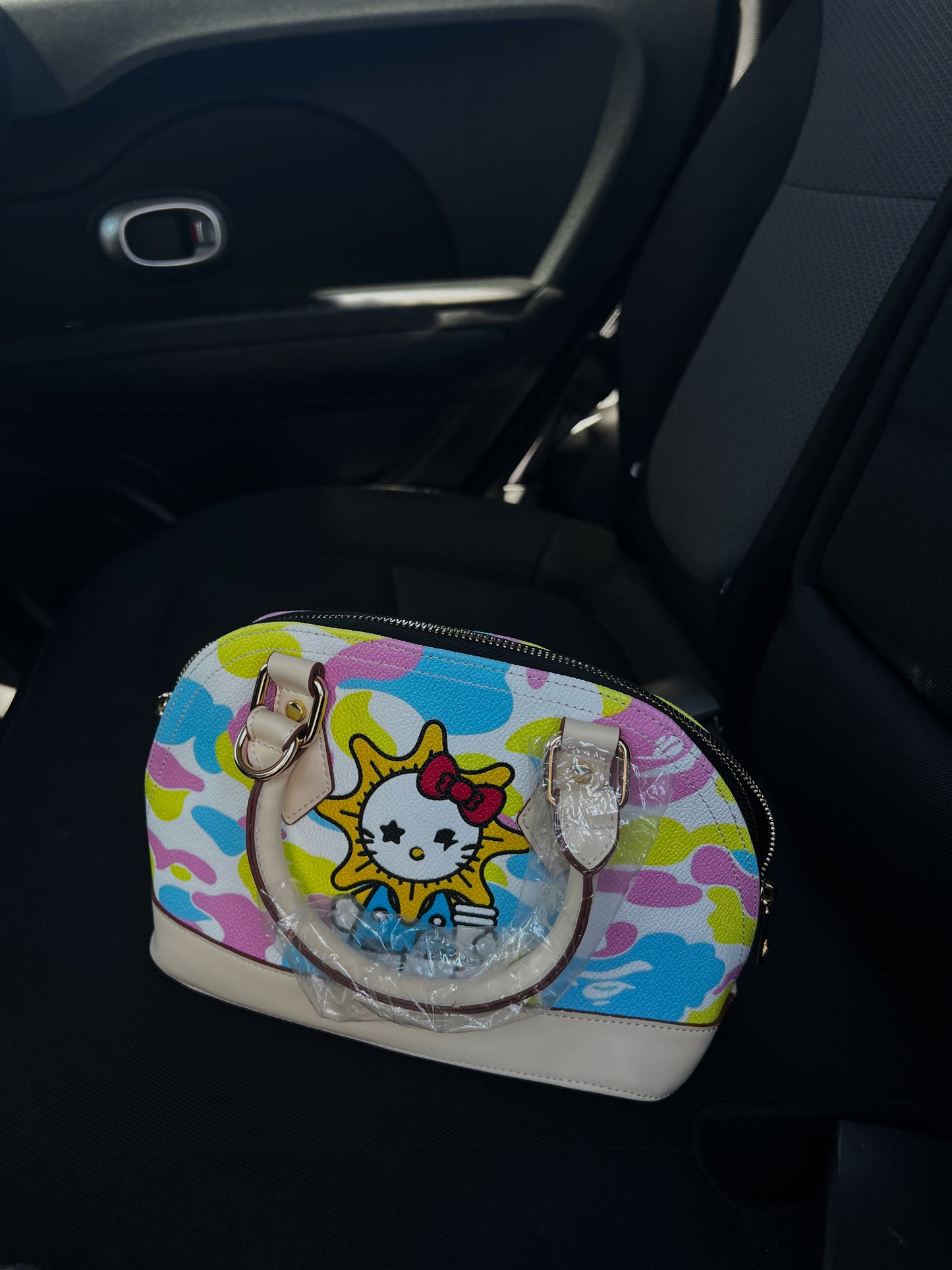 Glo Hk Shell Purse
